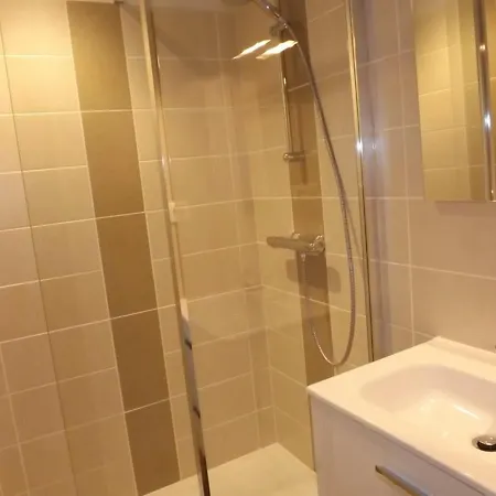 度假居 Maison De Caractere Renovee, 6 Pers, 3 Ch, Jardin Clos, Proche Volcans D'auvergne, Animaux Ok - Fr-1-742-425 *